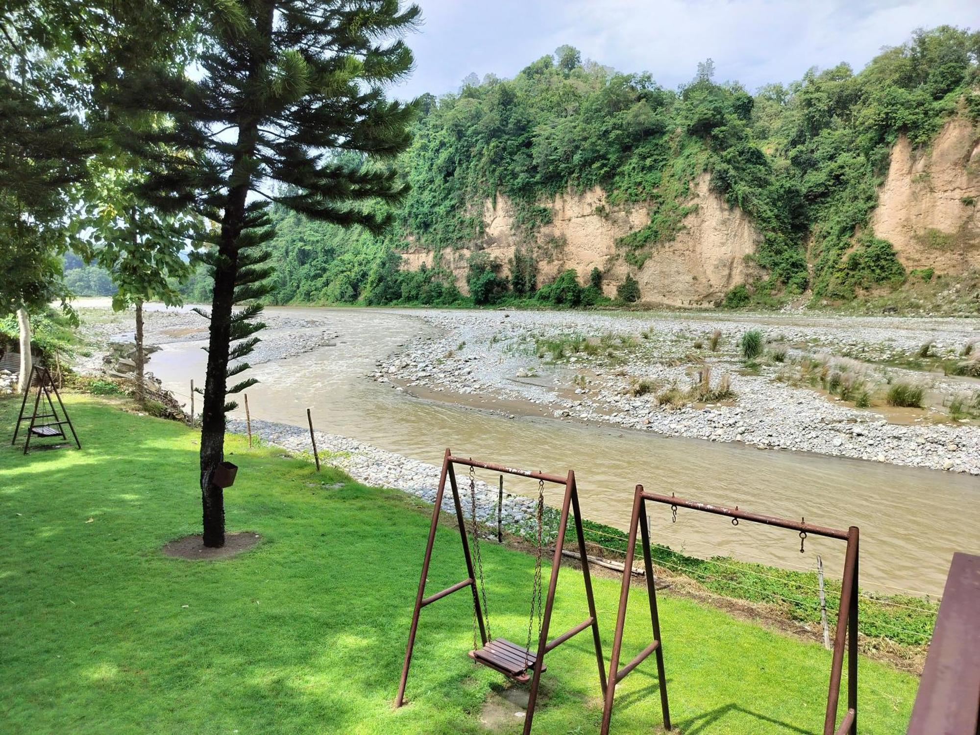 Bel-La Monde Hotel "Riverside" - Jim Corbett Garjia 外观 照片