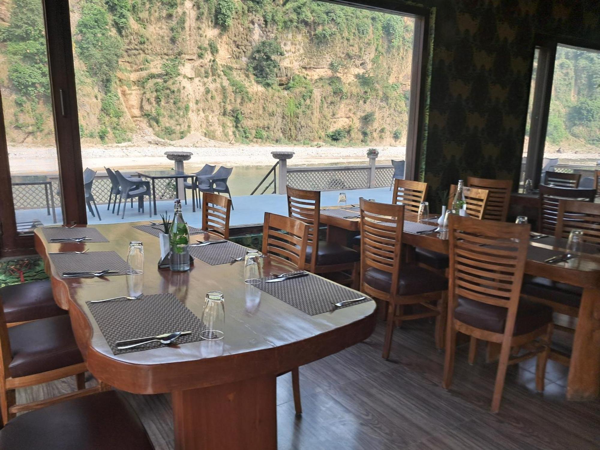 Bel-La Monde Hotel "Riverside" - Jim Corbett Garjia 外观 照片