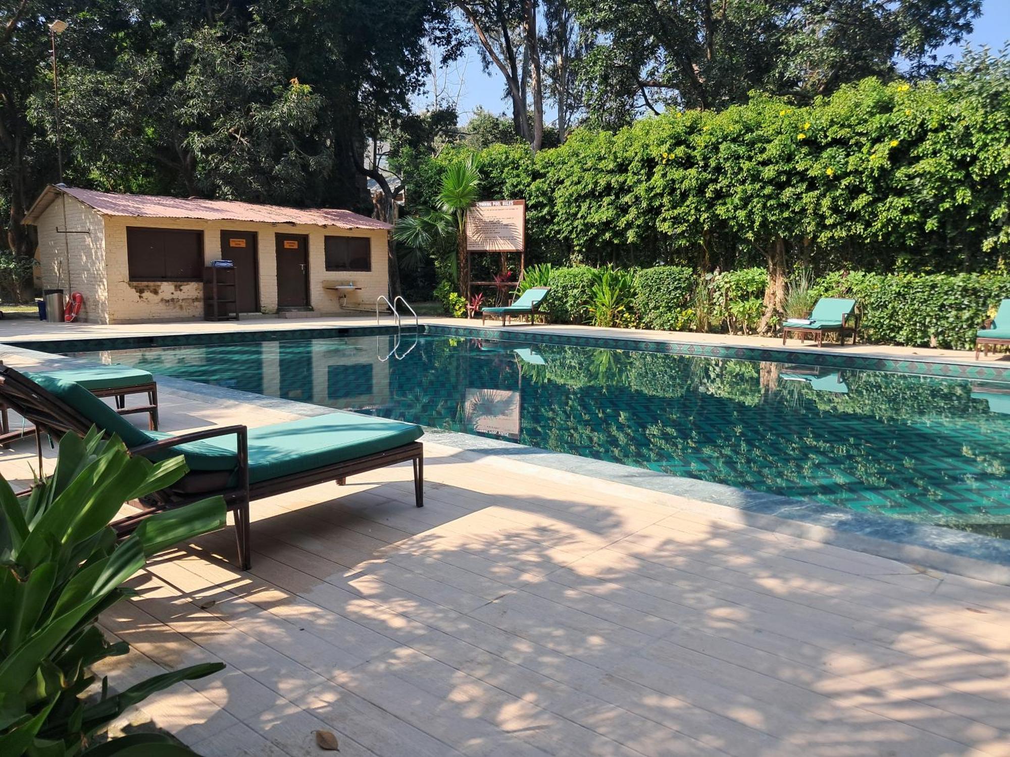 Bel-La Monde Hotel "Riverside" - Jim Corbett Garjia 外观 照片