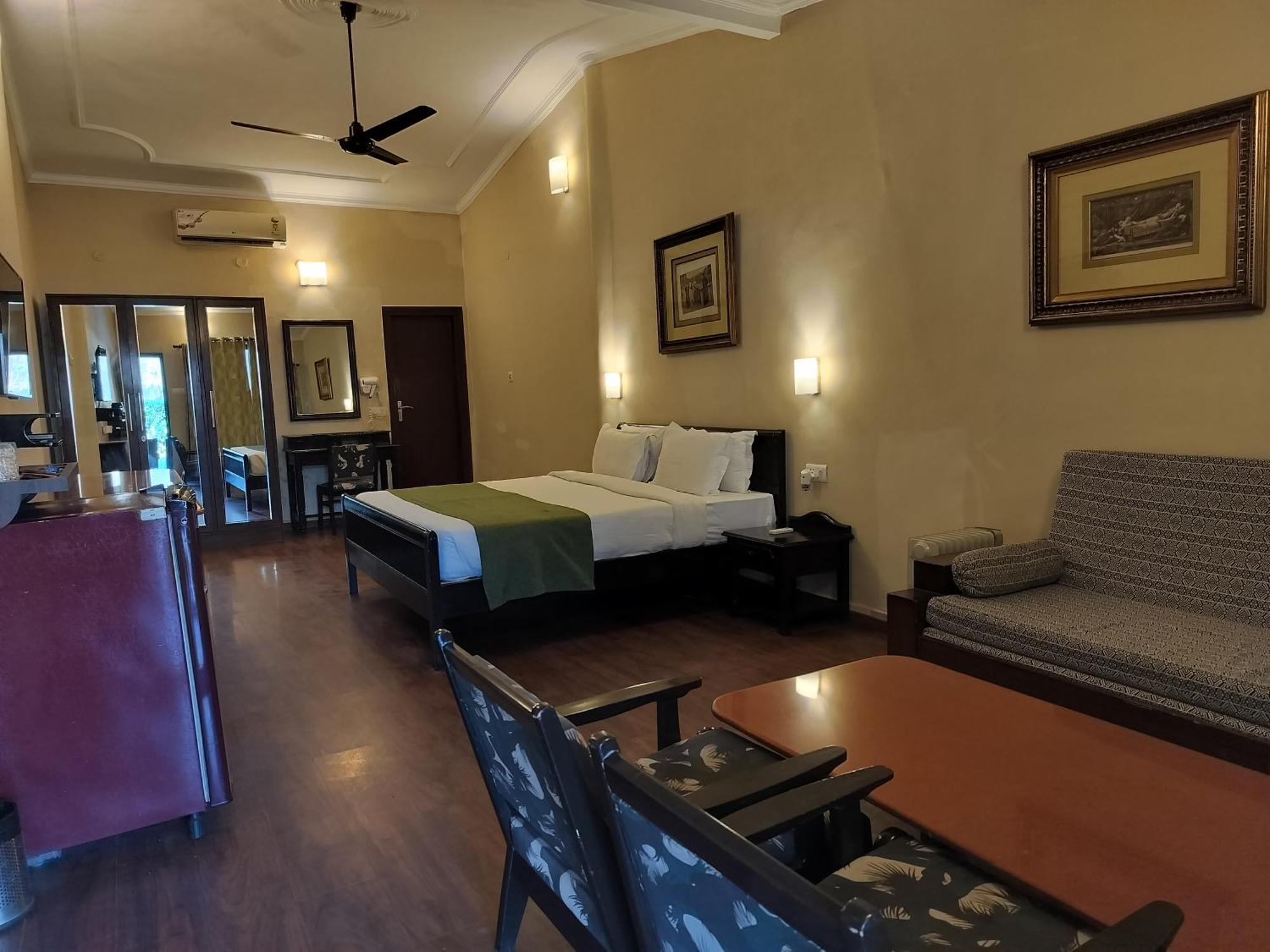 Bel-La Monde Hotel "Riverside" - Jim Corbett Garjia 外观 照片