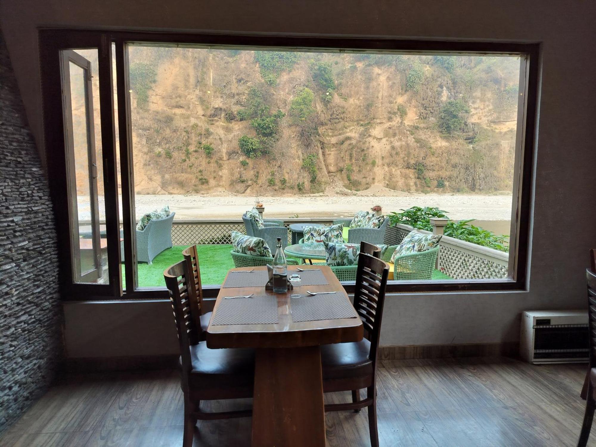 Bel-La Monde Hotel "Riverside" - Jim Corbett Garjia 外观 照片